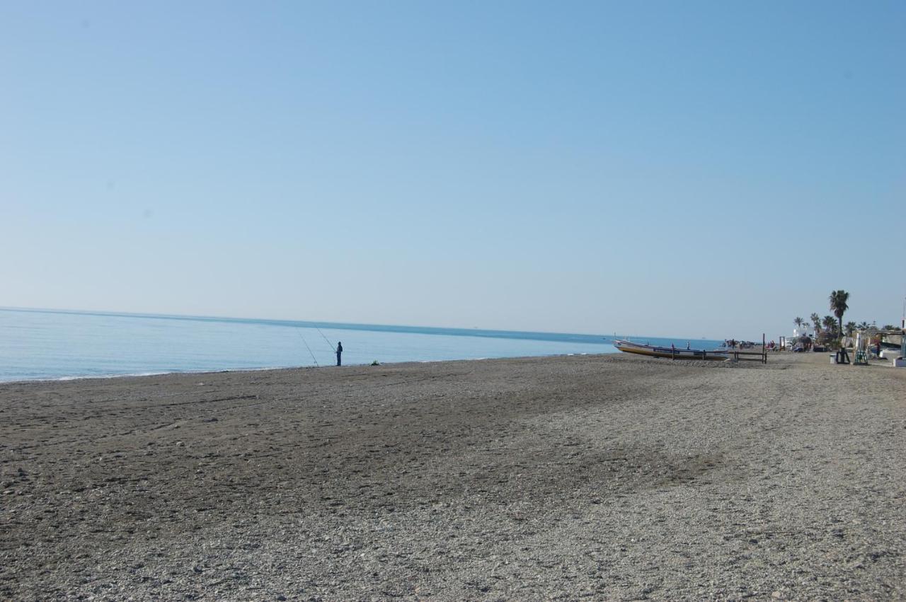 Apartament Atico Con Gran Terraza Y Vistas Al Mar Torre Del Mar Zewnętrze zdjęcie